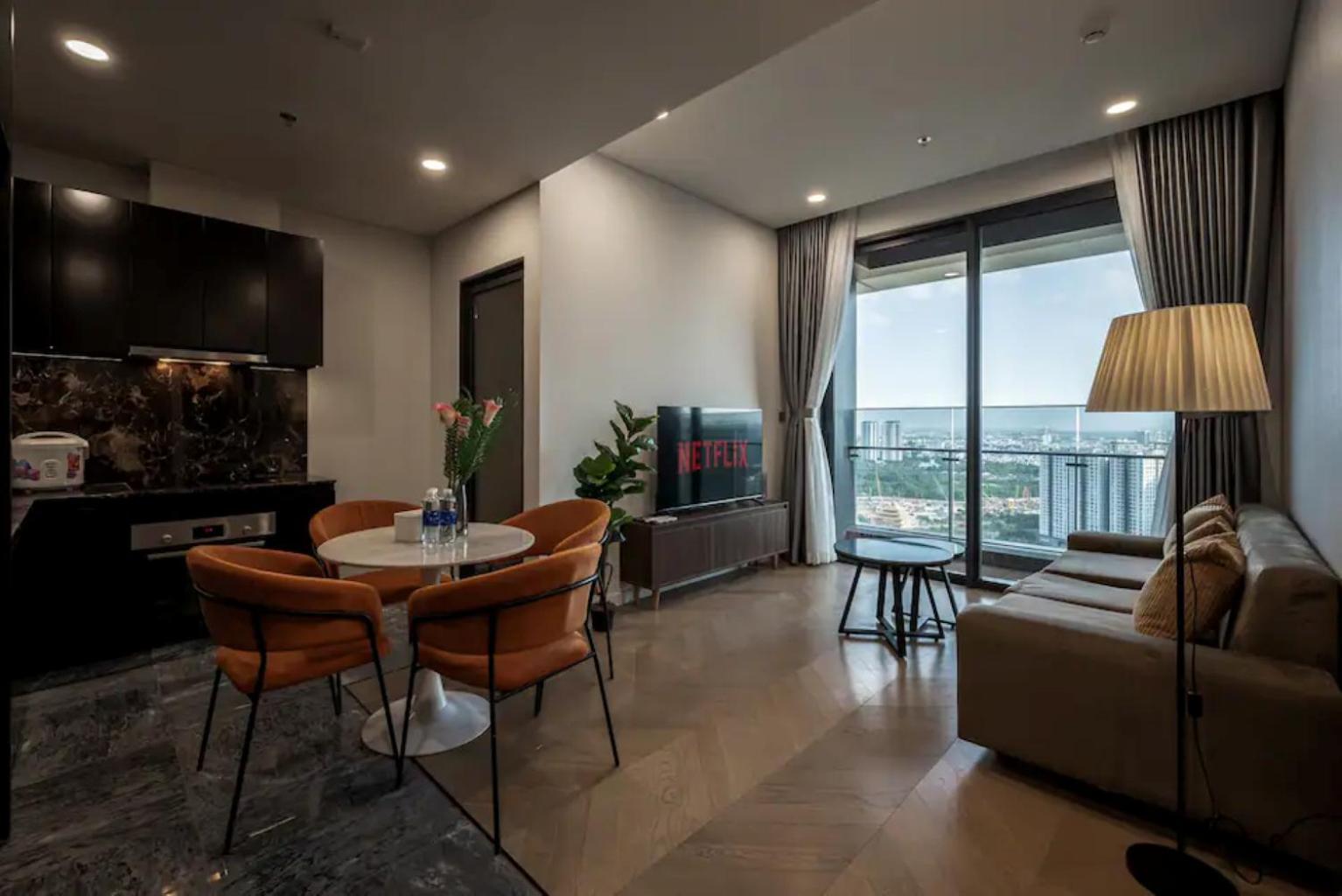 Căn hộ Lumiere Riverside - Luxury District 2 *