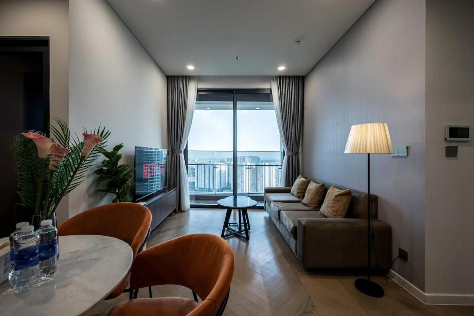 Lumiere Riverside - Luxury District 2 Căn hộ *